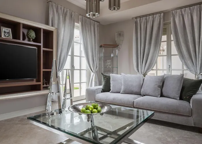 Aurora By Borghetto 빌라 *